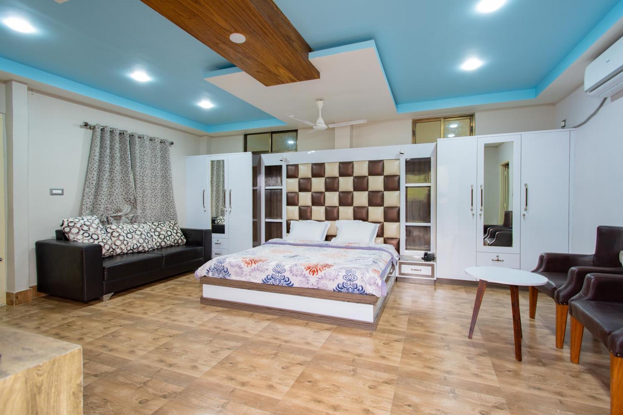 Radiant Club & Resort Imphal Zewnętrze zdjęcie
